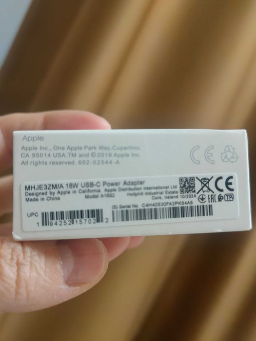 Apple 18 Вт USB-C адаптер питания