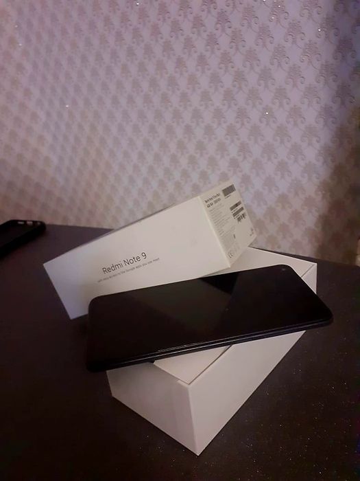 Продам Redmi Note 9