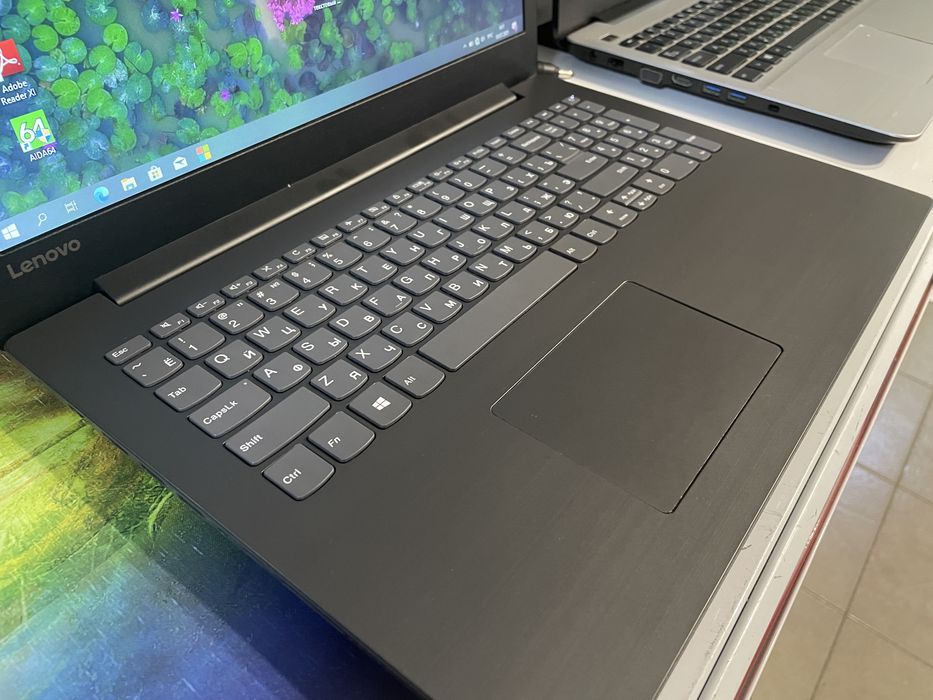 Lenovo в идеале Core i3! SSD 256Gb! ОЗУ 8Gb