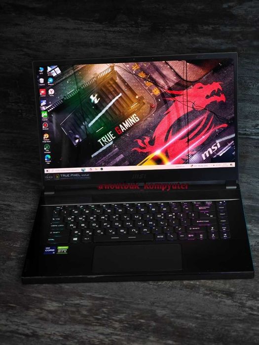 Noutbok MSI 1Tb 32Gb 16gb vram
