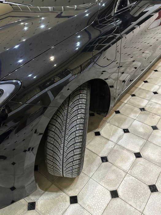 Hongqi EQM5 450km