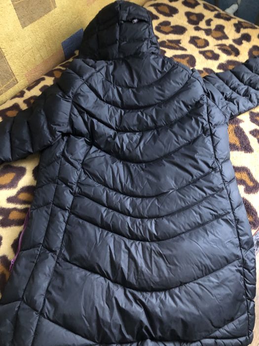 Продаю весеннею куртку мерллер