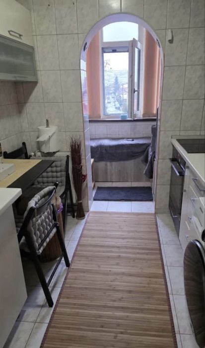 Apartament 2 camere decomandat et 2