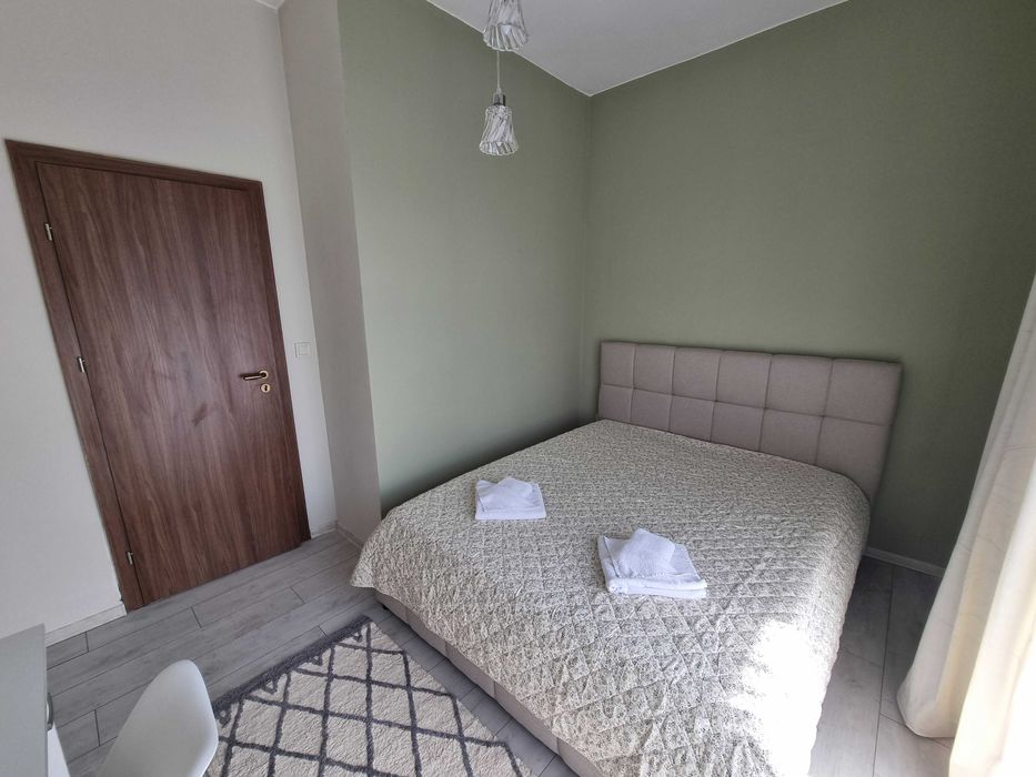 Продава се Тристаен апартамент в Разлог - 61 кв.м за 732 €/кв.м - Снимка #2