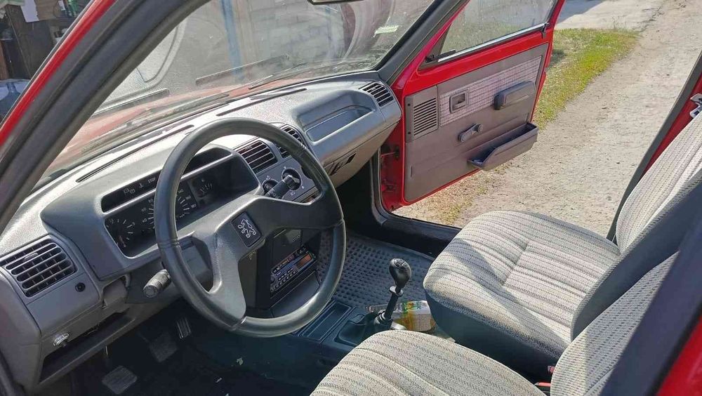 Продам PEUGEOT 205