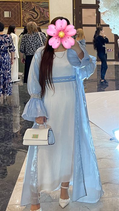 Продам Абайку нежно голубого цвета