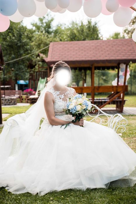 Vand rochie de mireasă nr 38 purtata o singura data