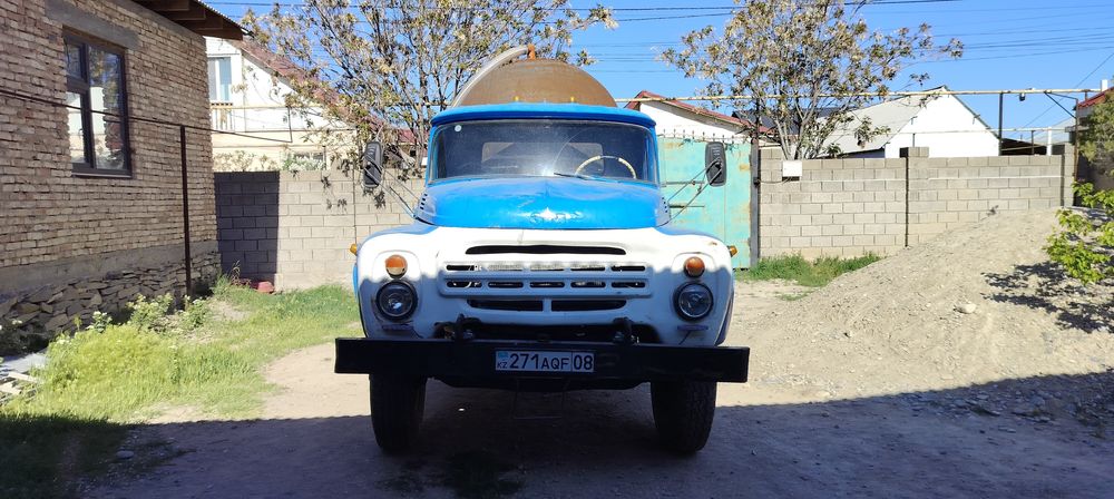 Ассенизатор зил 4502