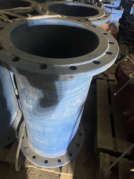 Задвижки  муфты  флянцы