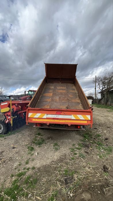 Bena camioneta basculabila