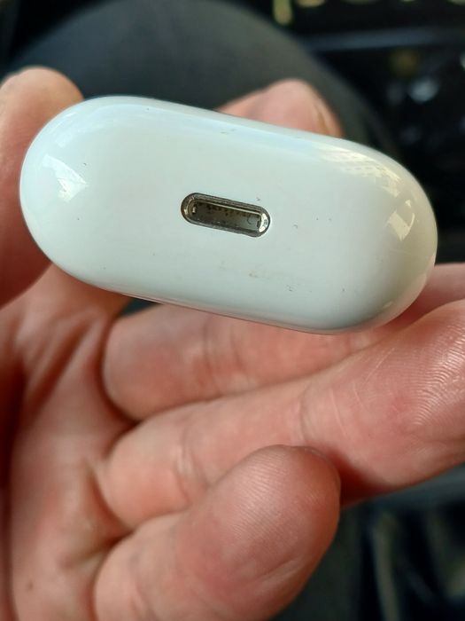 Airpods 2 orginal karobkasi bor