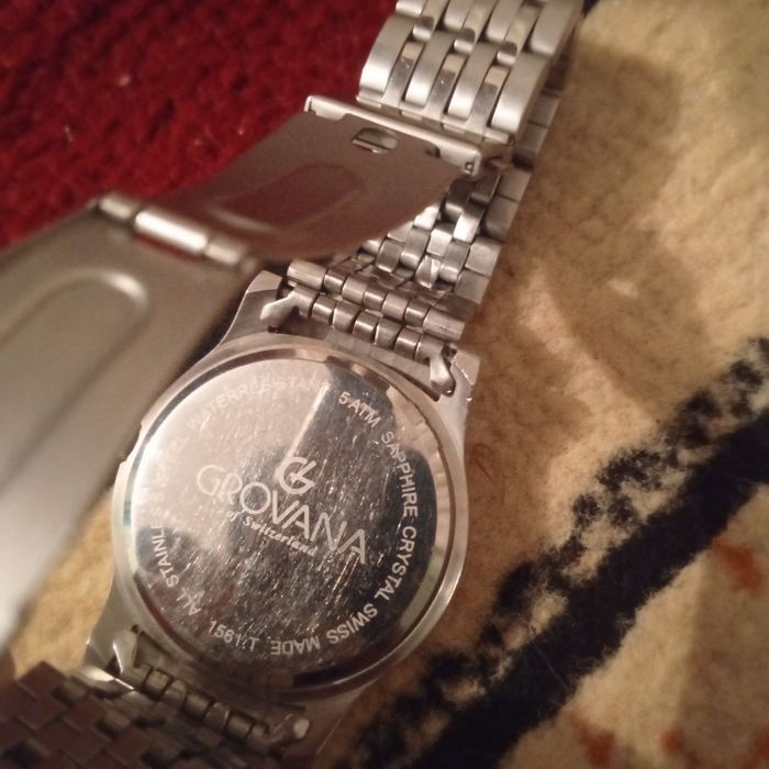 Grovana Швейцарский саат сатылады