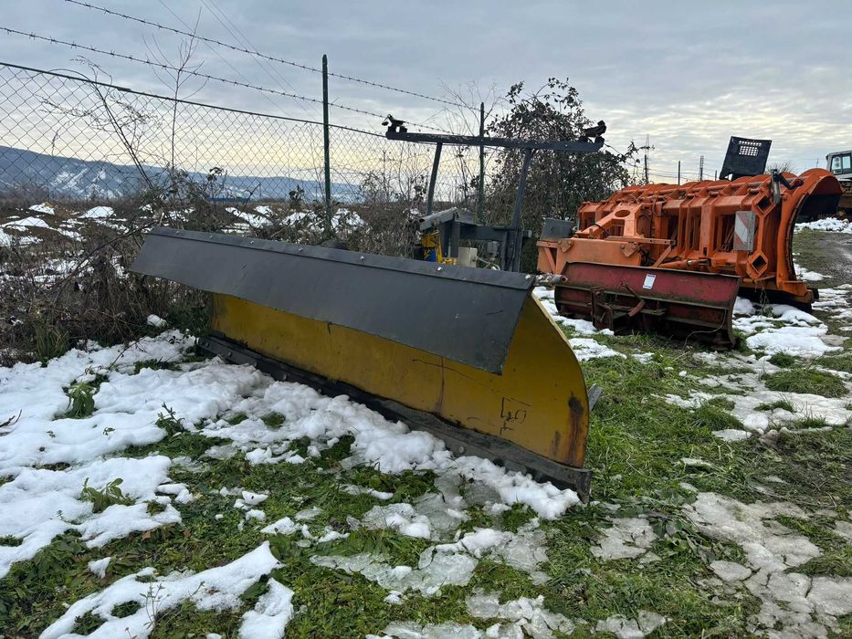 Lama de zapada , deszapezire electrohidraulica Nido 2,8 metri
