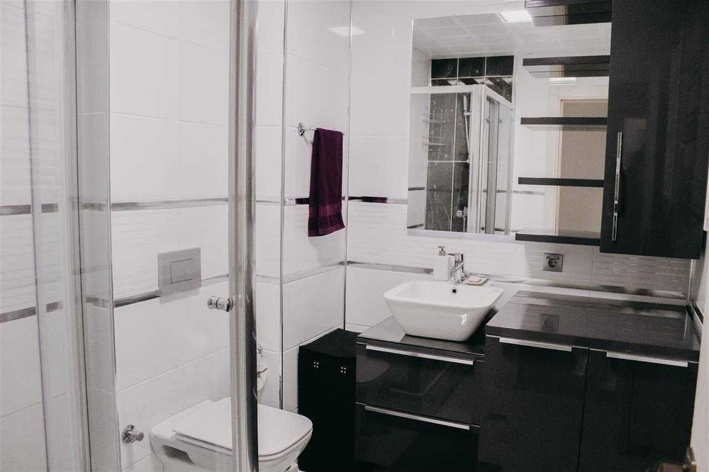 Дава се под наем Двустаен апартамент в Бургас, Сарафово - 54 кв.м за 178.5 € - Снимка #4