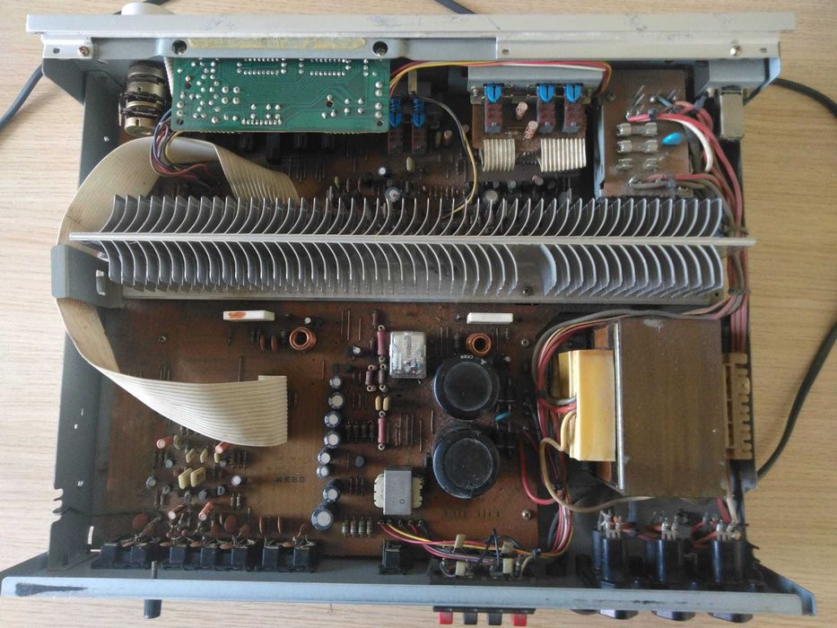 Amplificator Pioneer SA-720 BlueLine cap de serie