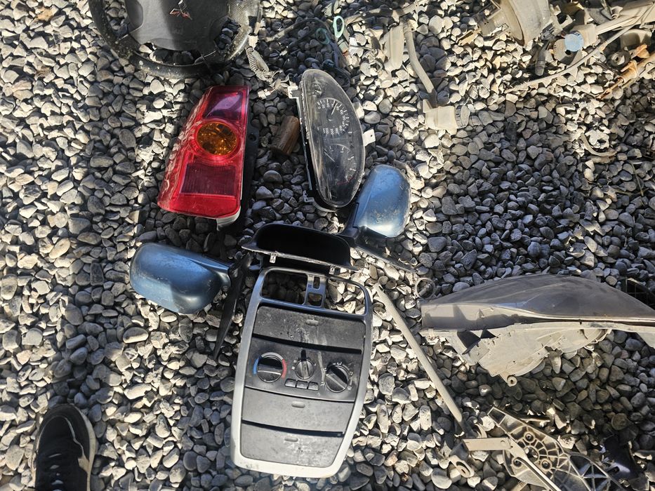 Мазда премаси запчасти