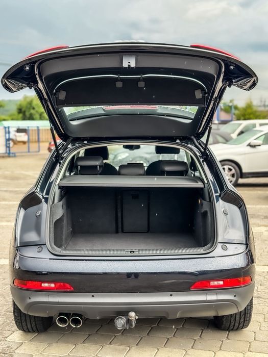 Audi Q3. 2.0 tdi. 177 cp. Automat
