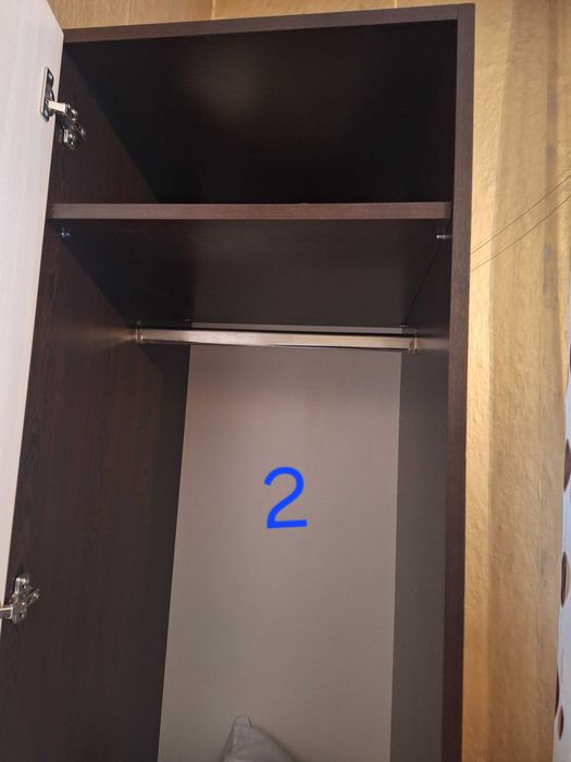 Бюро и шкафче, гардероб единичен