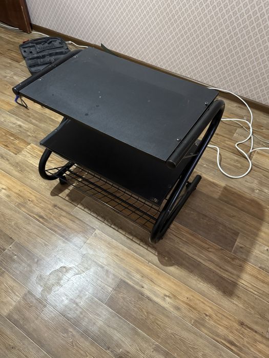 Подставка под ТВ