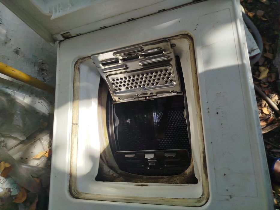 Продам стиральную машинку