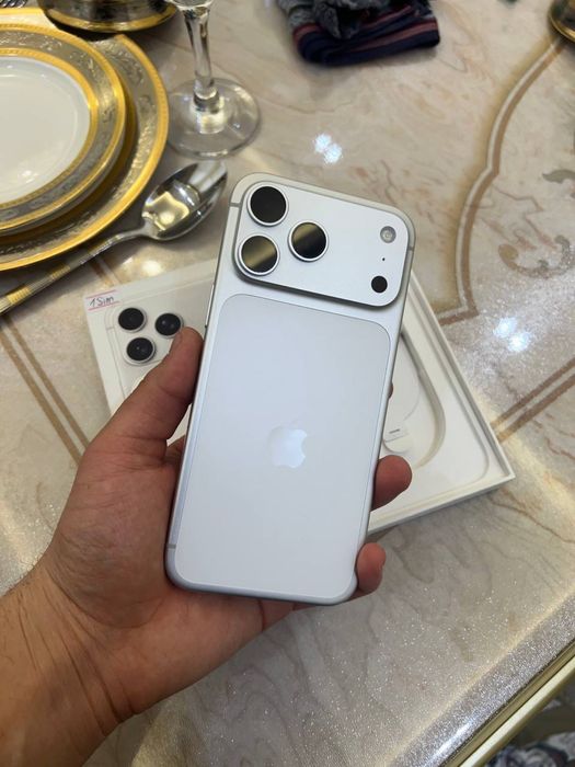 Iphone 17 pro max srochna