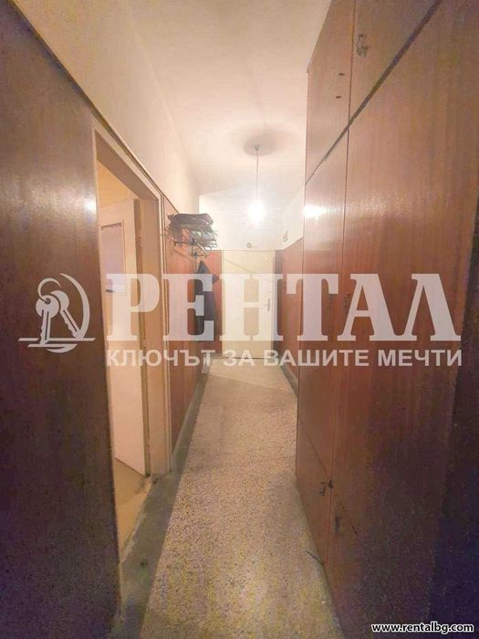 Продава се Тристаен апартамент в Пловдив, Кючук Париж - 85 кв.м за 1077 €/кв.м - Снимка #7