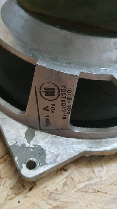 Продаю  динамики