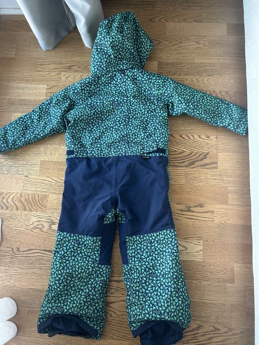 Vand costum ski Burton 110 si first layer Burton 110