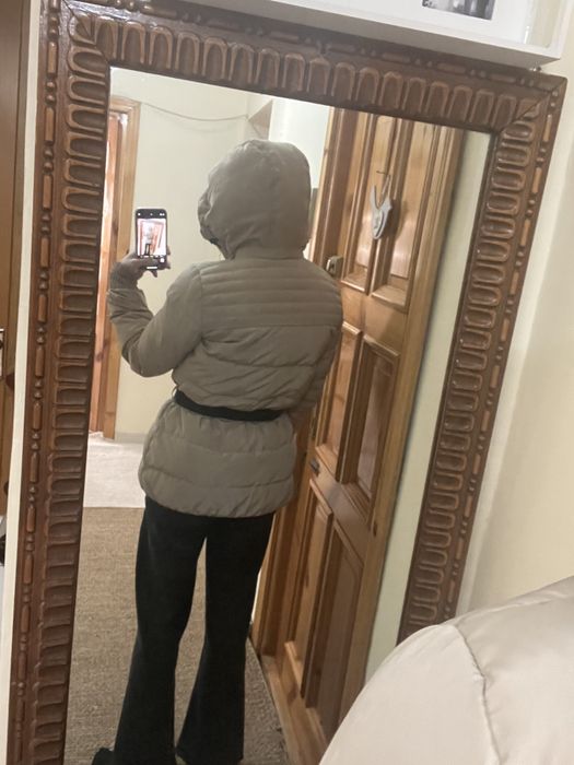 Geaca Mango cu puf cu cordon in talie