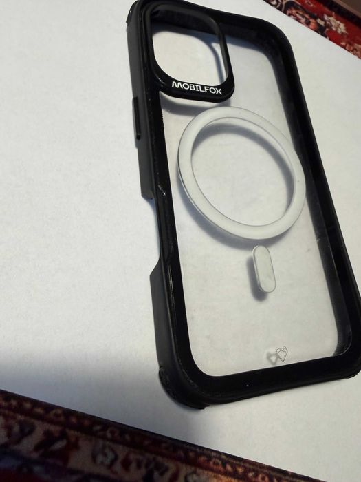 Mobilfox NUDE 2.0 Pro-Shock cu Magsafe pentru iPhone 17