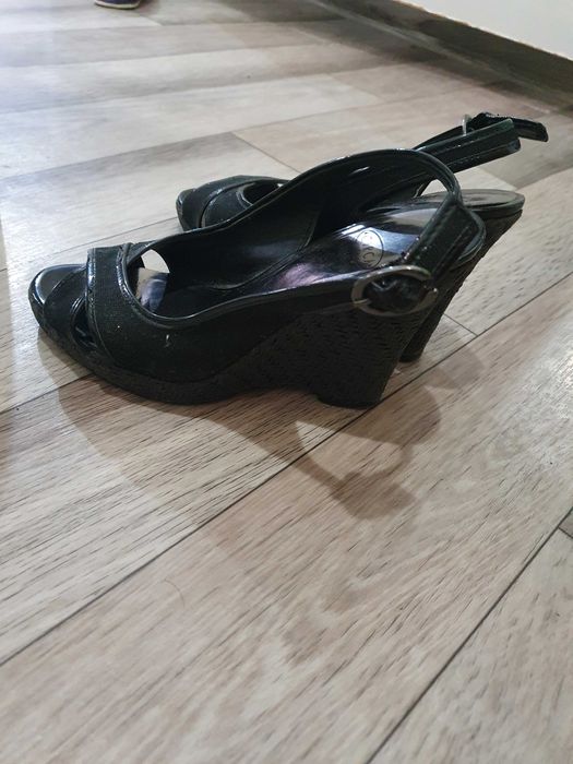 Обувь новая, не носили