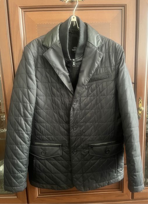 Продаётся мужская куртка