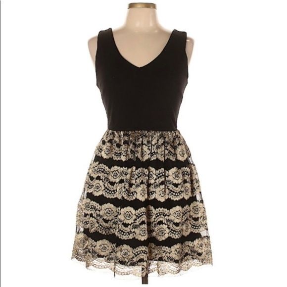 Продам платье Турция