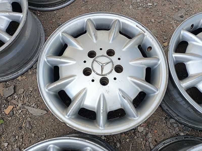 Продам оригинальные  диски на Mercedes