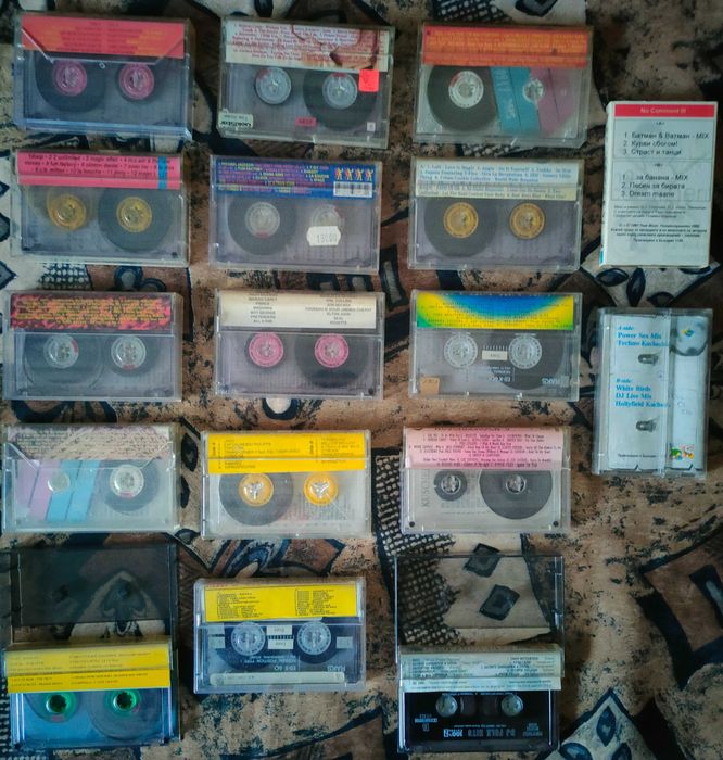 Продавам аудиокасети