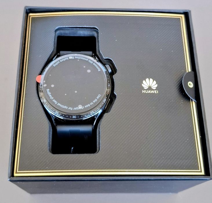 Смарт часовник Huawei GT3