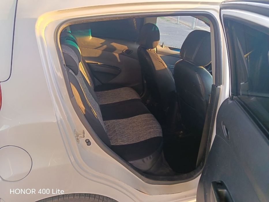 Продаётся автомобиль спарк