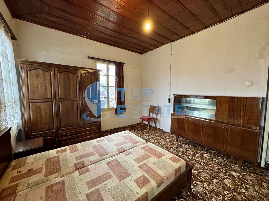 Продава се Къща в Елена - 214 кв.м за 141 €/кв.м - Снимка #7