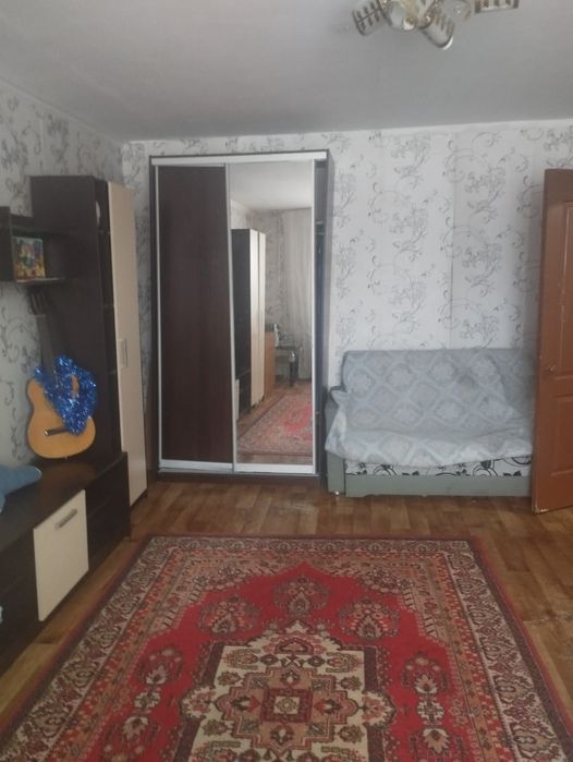 Продам квартиру       .