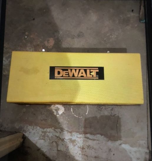 Къртач в перфектно състояние - DeWALT