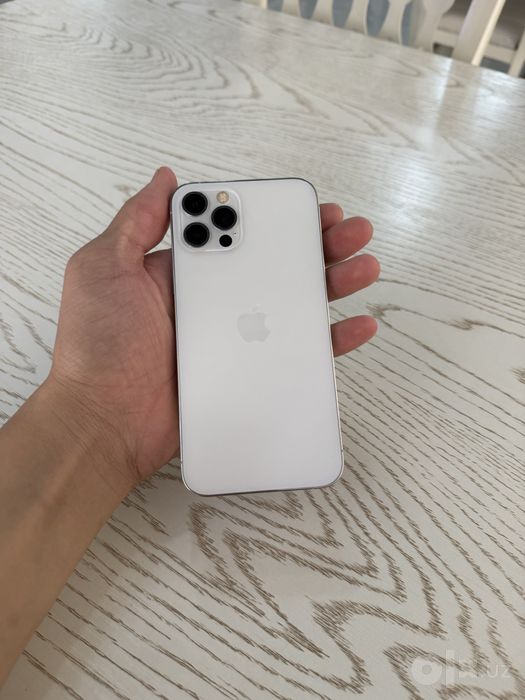 Iphone 12 pro sotiladi holati yaxshi