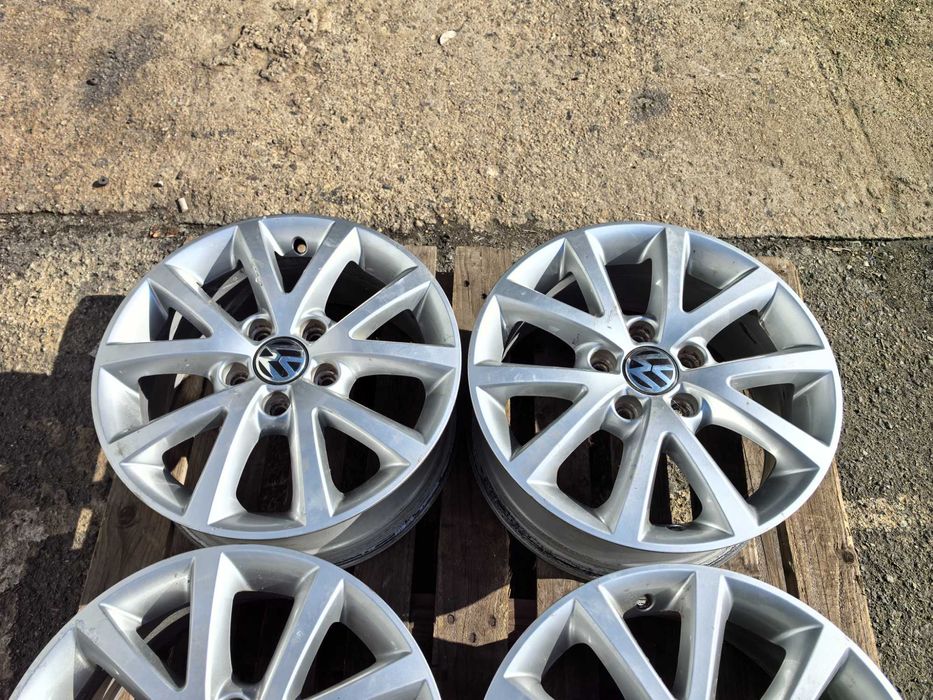 16 цола 5 х 112 мм Фолксваген Голф - 6,5 Инча / ЕТ 50