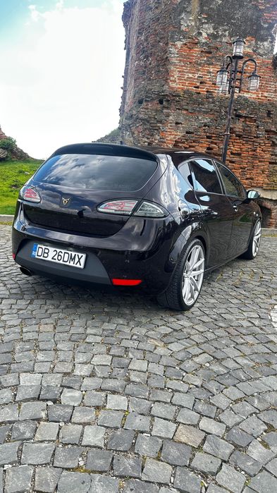 Schimb Seat Leon  CUPRA 2.0 TFSI 400 CP