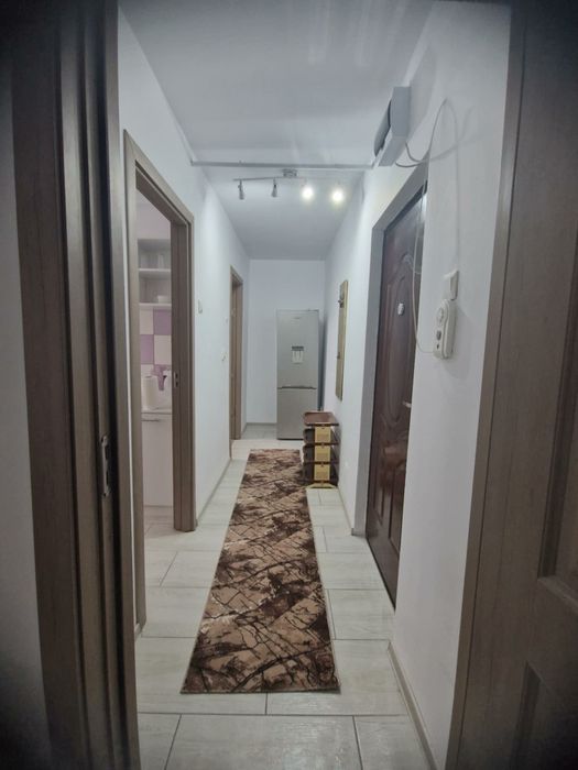 Garsoniera de închiriat
