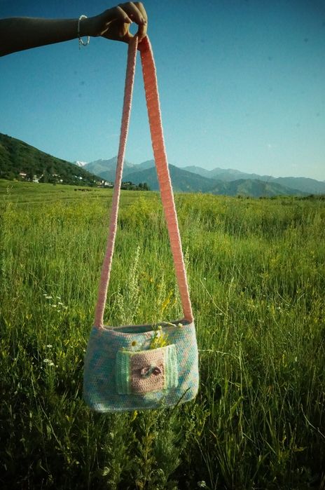 Вязаная сумка ручной работы