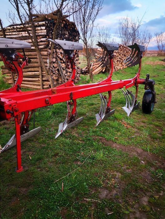 Plug  4 brazde voger not