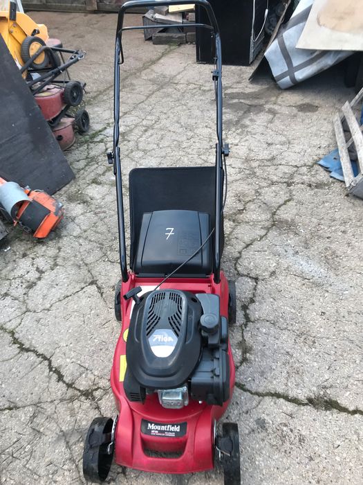 7: Моторна косачка Mountfield 4.7 hp