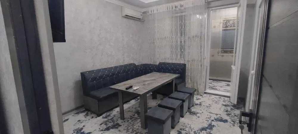 Аренда кв ор-р Рынок Универсам 2-комнатная ро-н Юнусабад-4 кв