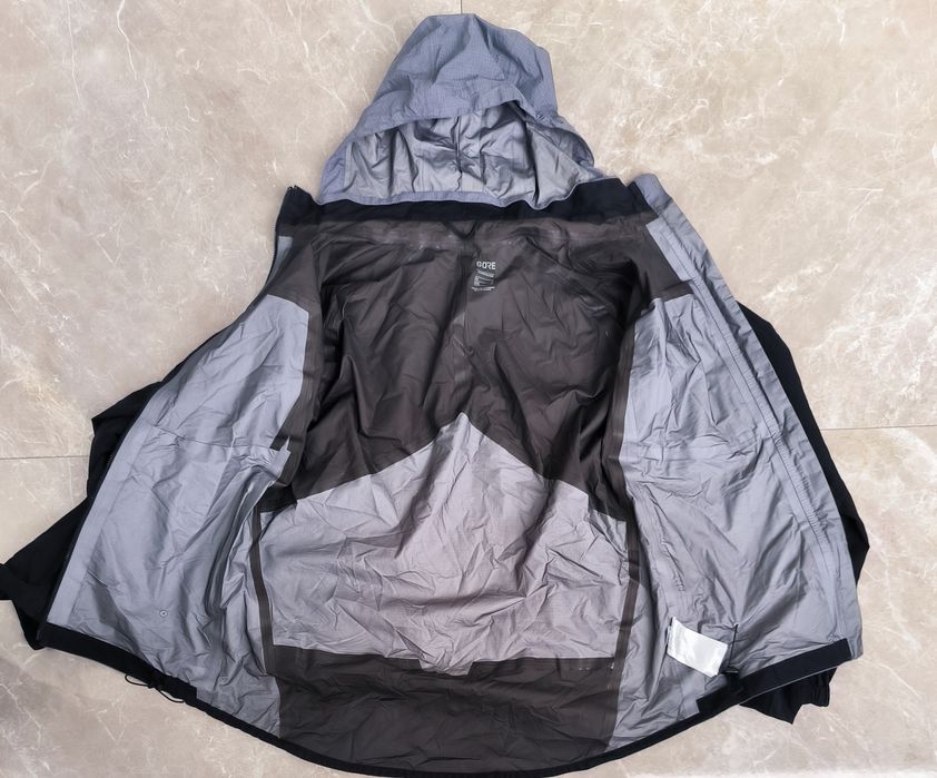 GORE WEAR Gore  C5 Gore-TEX М размер Мъжко Яке