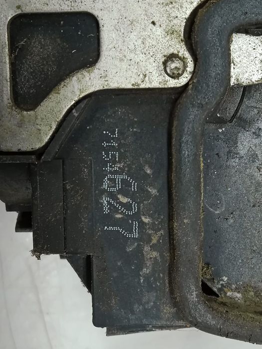 Broasca usa stanga fata 7154627 BMW Seria 5 E60/E61  [din 2003 pana